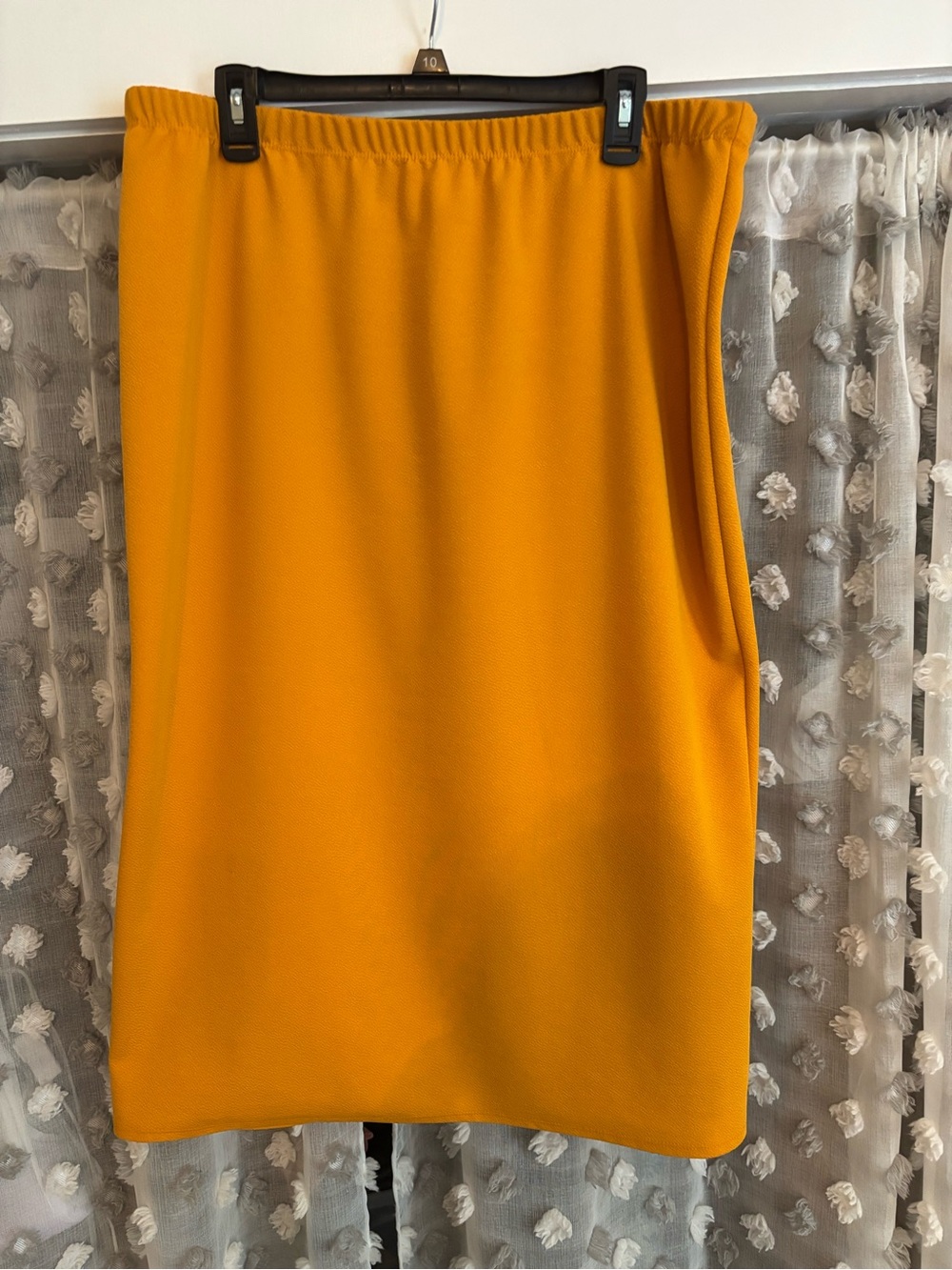 Classic Stretch Pencil Skirt in Mustard